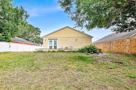 2413 Radnor Avenue Orlando FL 32826