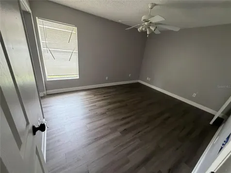 2413 Radnor Avenue Orlando FL 32826