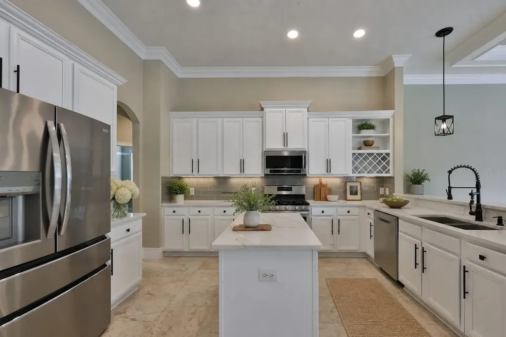 808 River Hammock Boulevard Brandon FL 33511