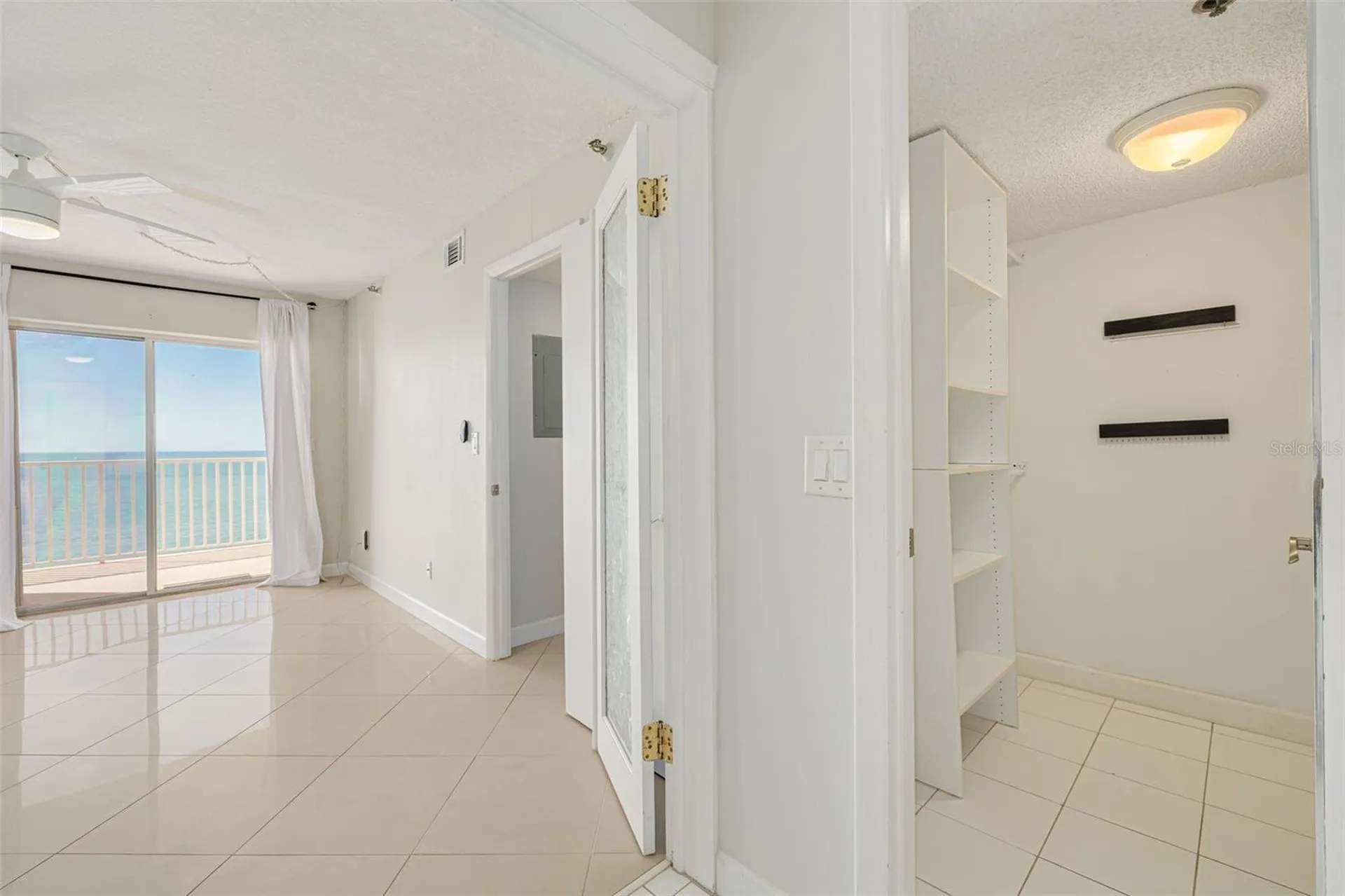 7432 Sunshine Skyway Lane S St Petersburg FL 33711