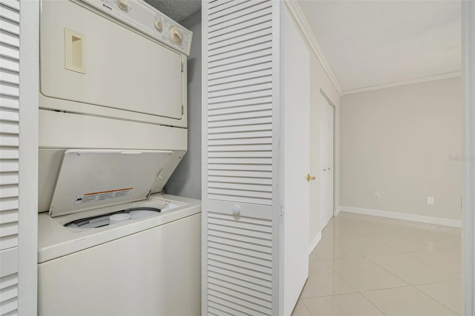 7432 Sunshine Skyway Lane S St Petersburg FL 33711