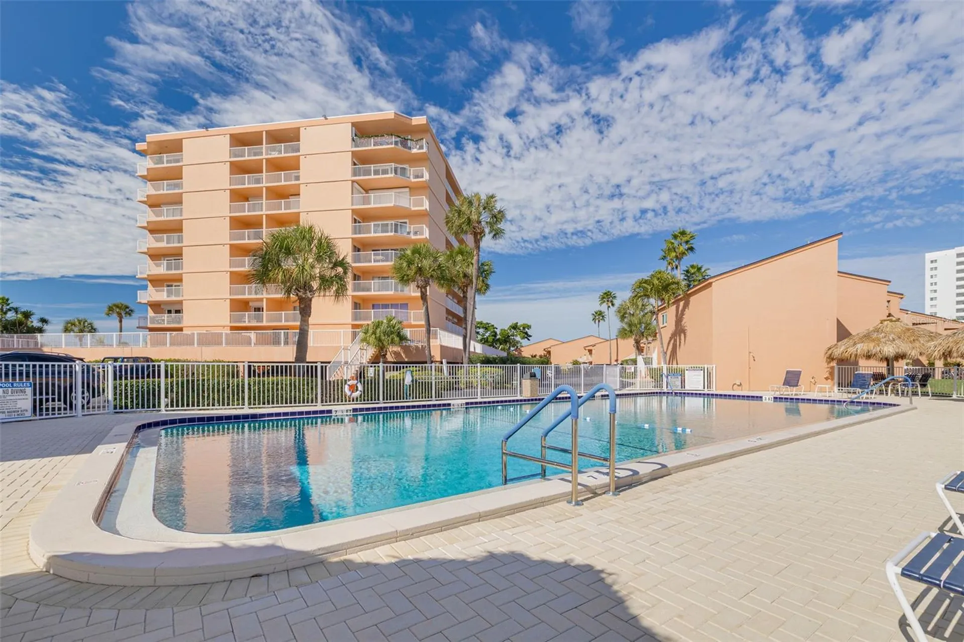 7432 Sunshine Skyway Lane S St Petersburg FL 33711