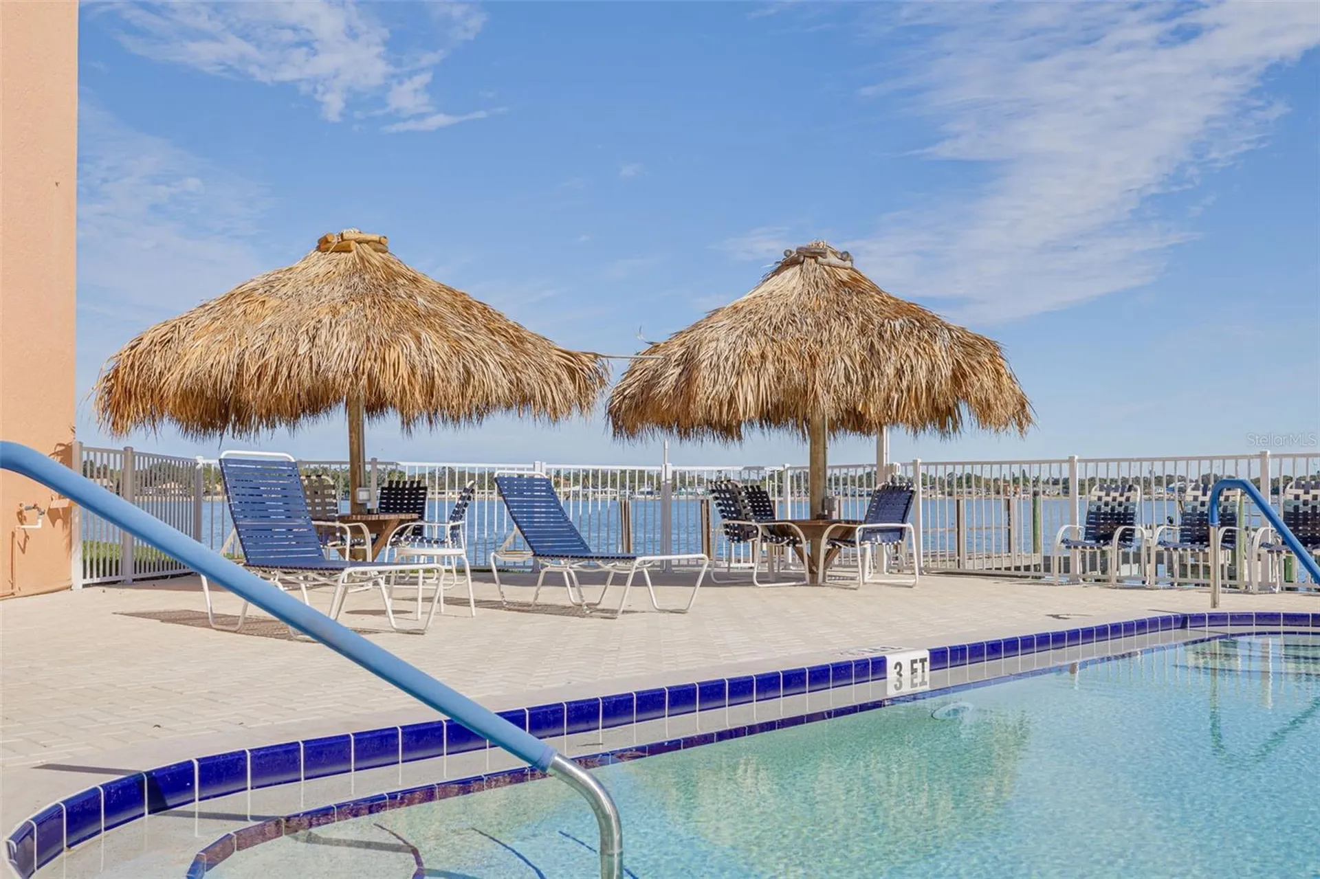 7432 Sunshine Skyway Lane S St Petersburg FL 33711