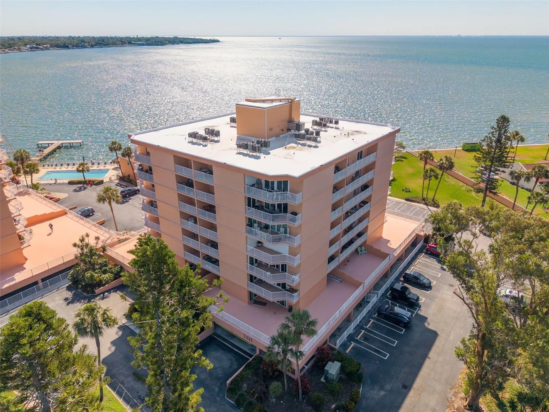 7432 Sunshine Skyway Lane S St Petersburg FL 33711