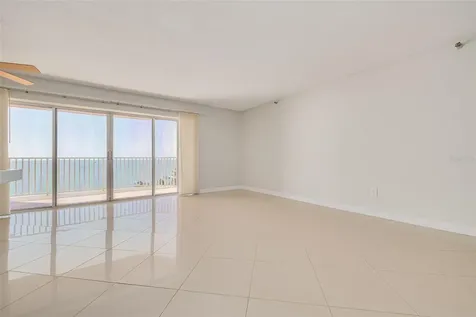 7432 Sunshine Skyway Lane S St Petersburg FL 33711