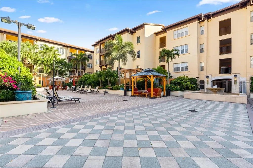 100 4th Avenue S St Petersburg FL 33701