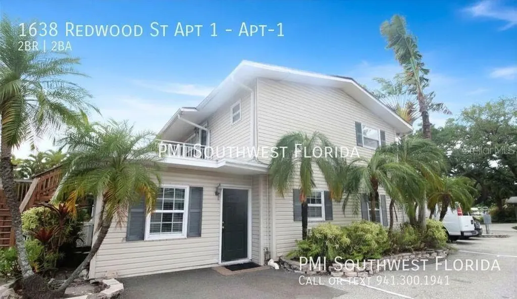 1638 Redwood Street Sarasota FL 34231