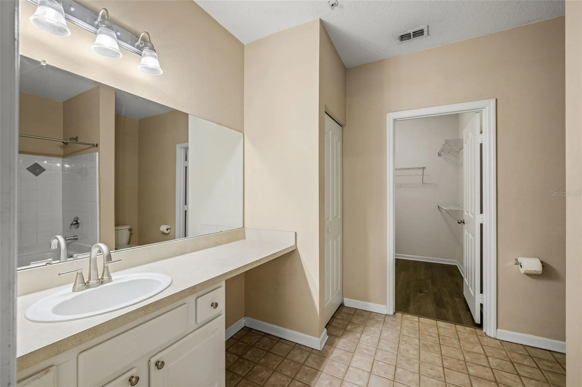 4207 S Dale Mabry Highway Tampa FL 33611