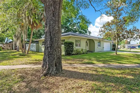 1507 Foxridge Run SW Winter Haven FL 33880