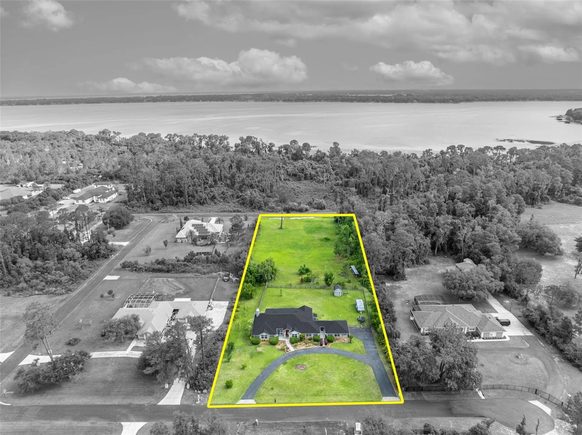 Mill Pond Road Tavares FL 32778