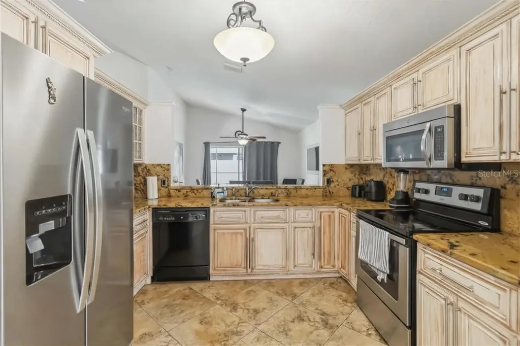2948 Oak Run Boulevard Kissimmee FL 34744