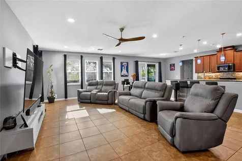 232 Magneta Loop Auburndale FL 33823