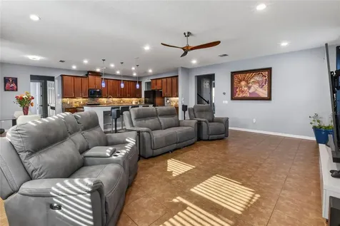 232 Magneta Loop Auburndale FL 33823