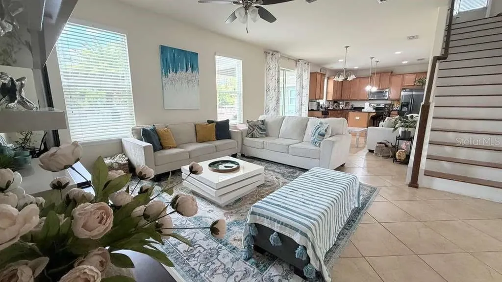 5233 Dove Tree Street Orlando FL 32811