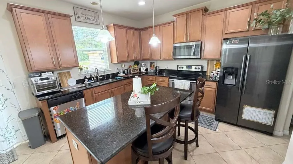 5233 Dove Tree Street Orlando FL 32811