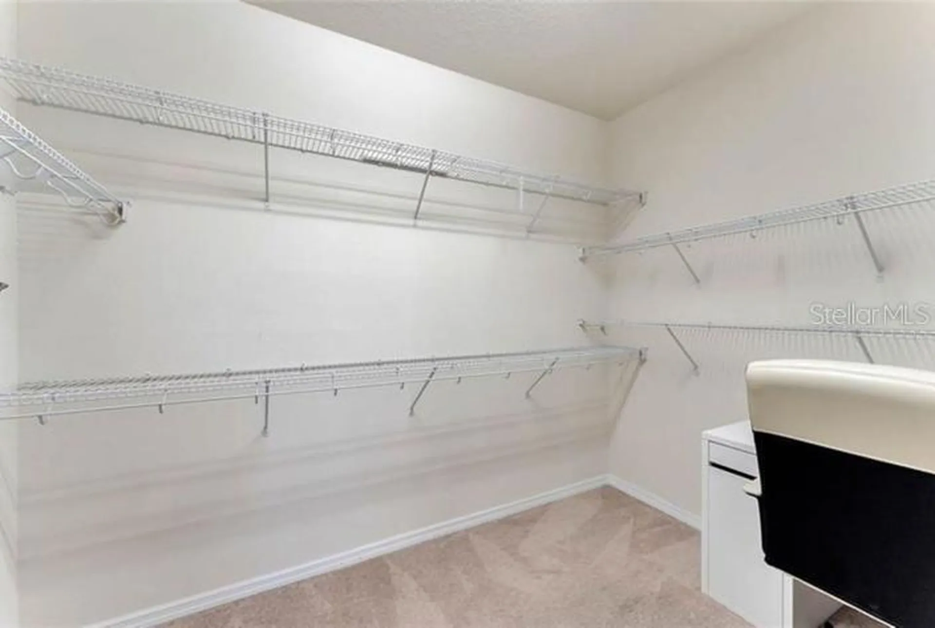 5233 Dove Tree Street Orlando FL 32811