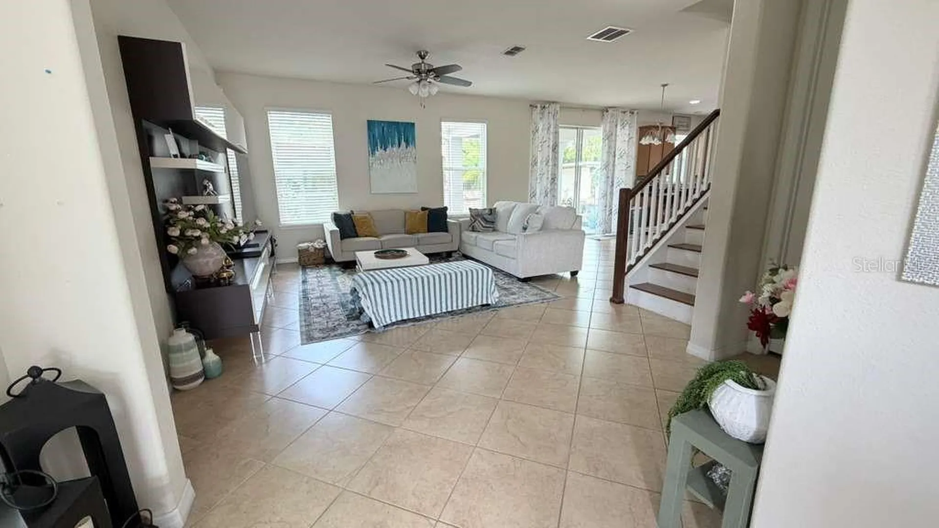 5233 Dove Tree Street Orlando FL 32811