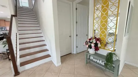 5233 Dove Tree Street Orlando FL 32811
