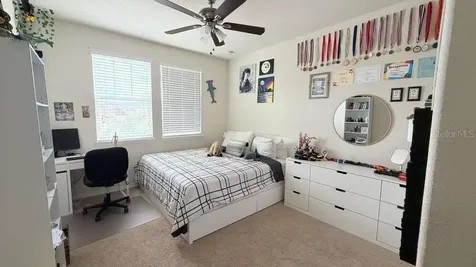 5233 Dove Tree Street Orlando FL 32811
