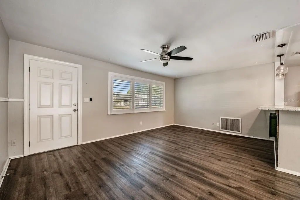 6735 23rd Street N St Petersburg FL 33702