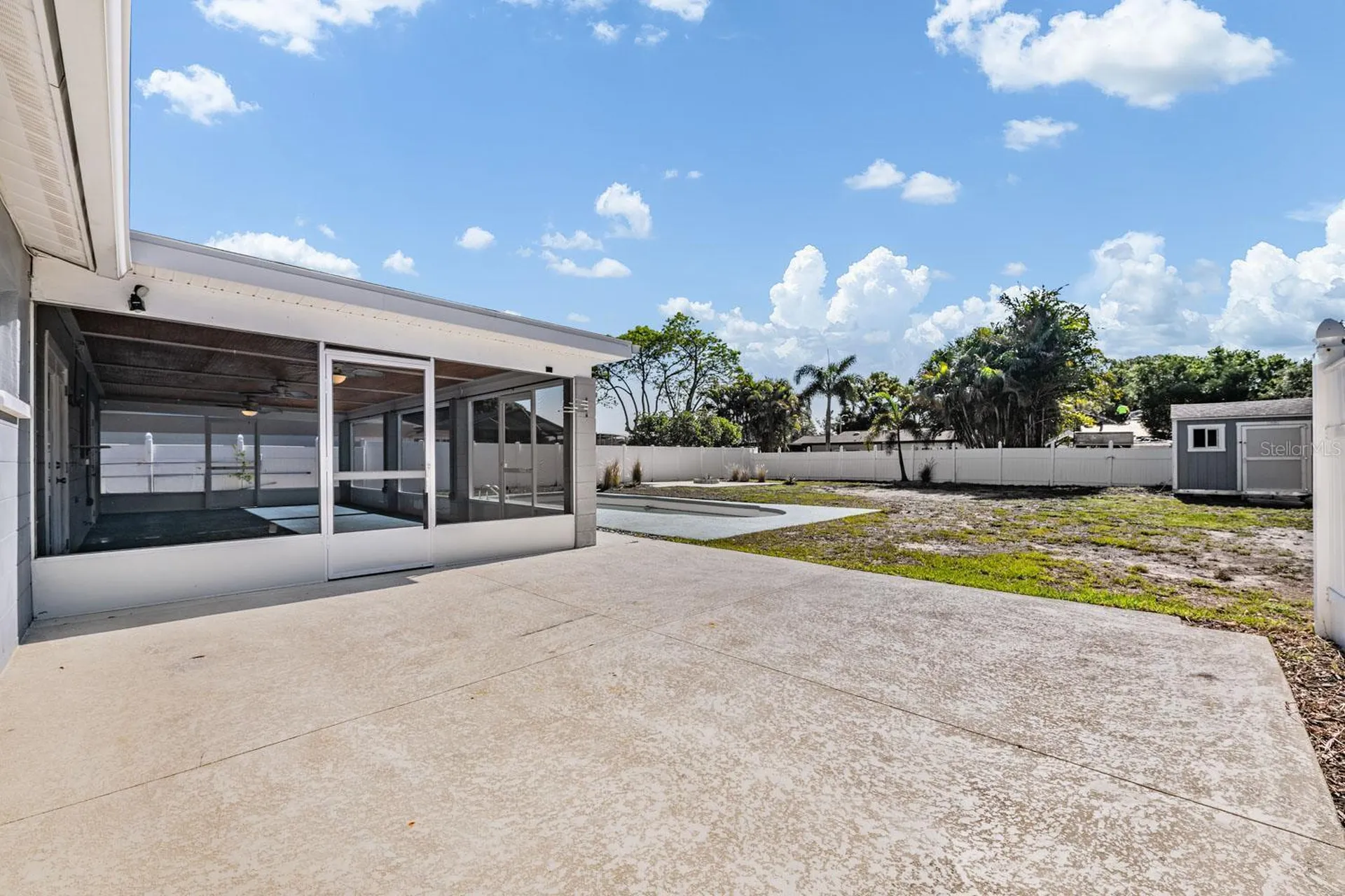 6735 23rd Street N St Petersburg FL 33702