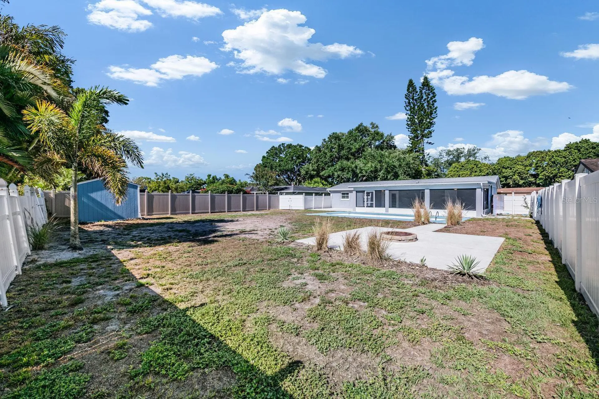 6735 23rd Street N St Petersburg FL 33702