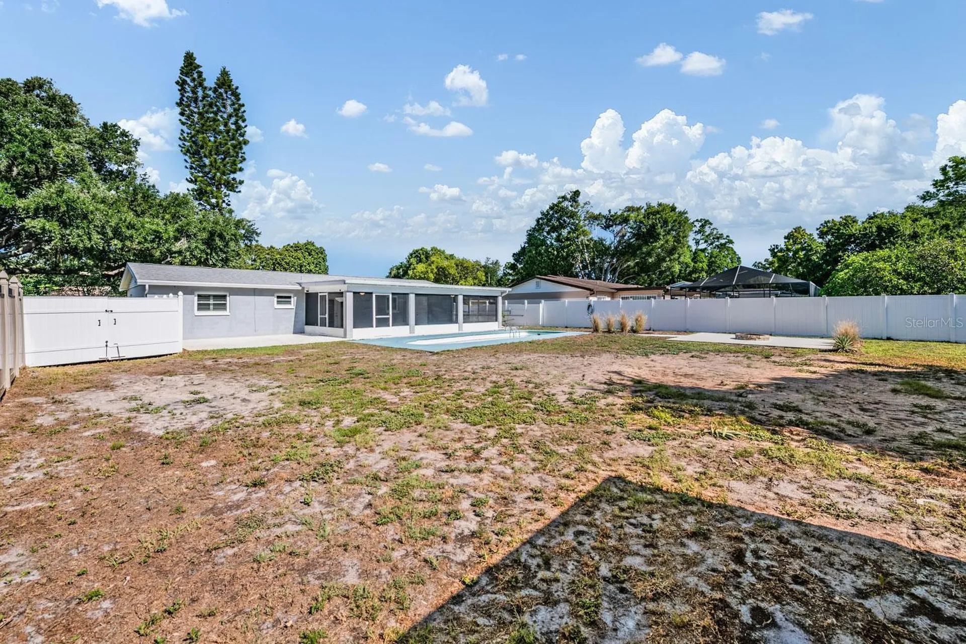 6735 23rd Street N St Petersburg FL 33702