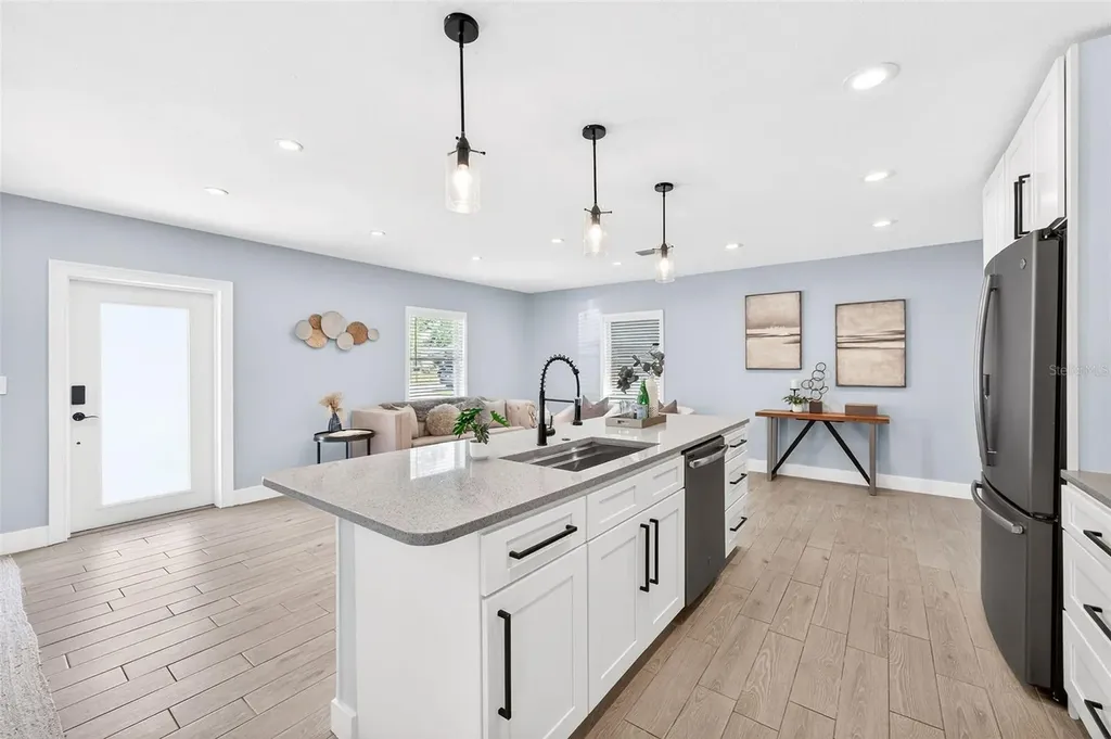 1114 Delridge Avenue Orlando FL 32804