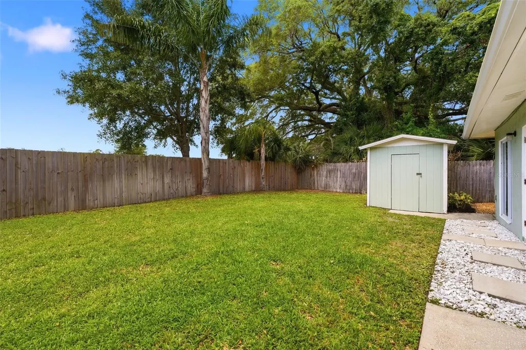 1114 Delridge Avenue Orlando FL 32804