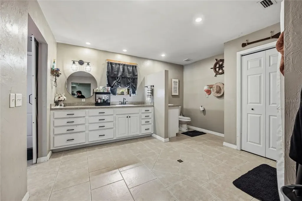 111 SW Prairie Street Lake City FL 32024