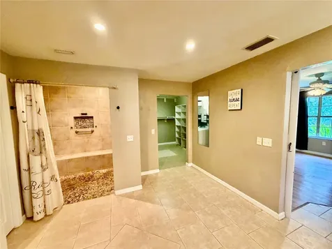 111 SW Prairie Street Lake City FL 32024