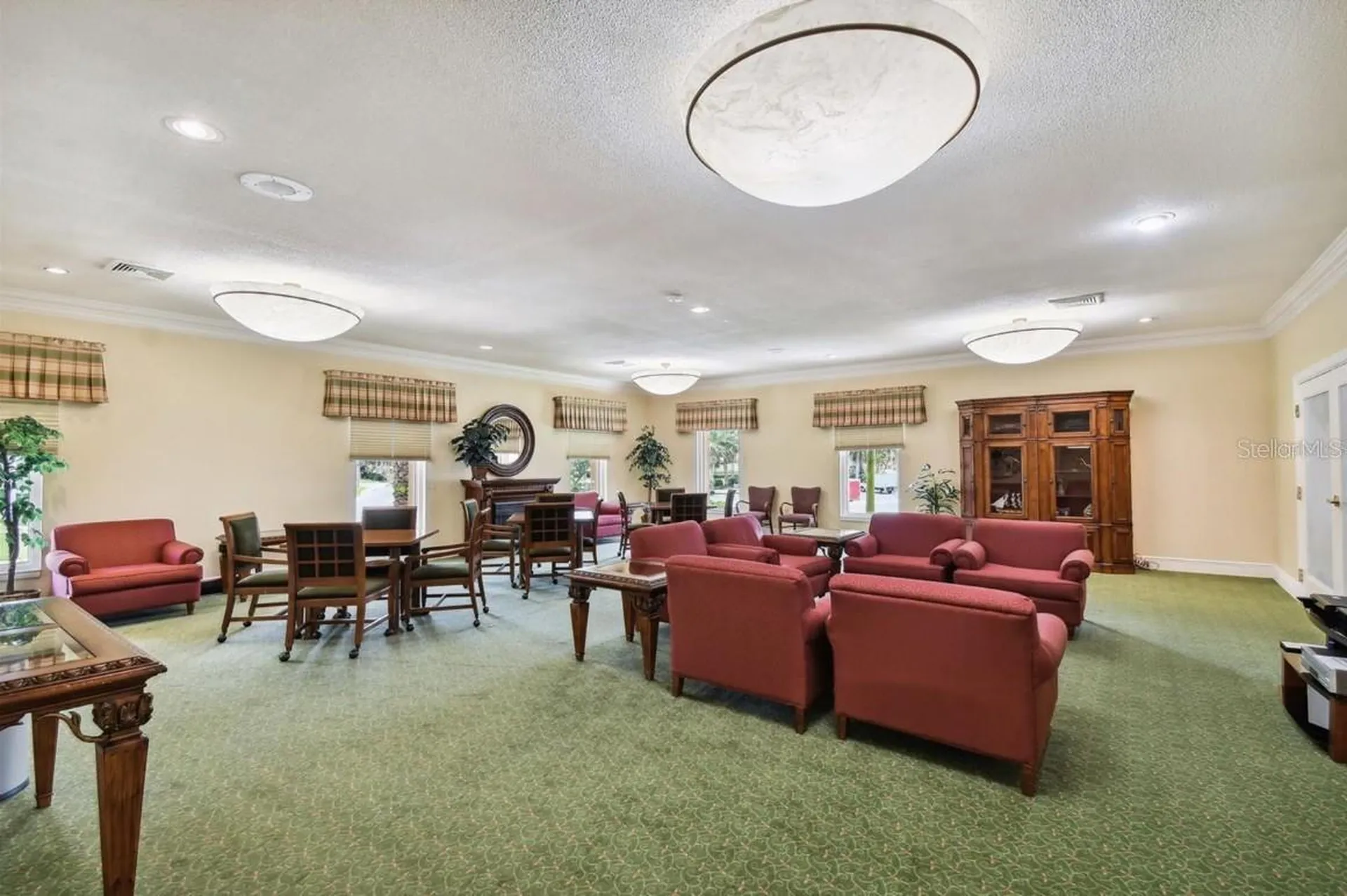 5130 Brittany Drive S St Petersburg FL 33715