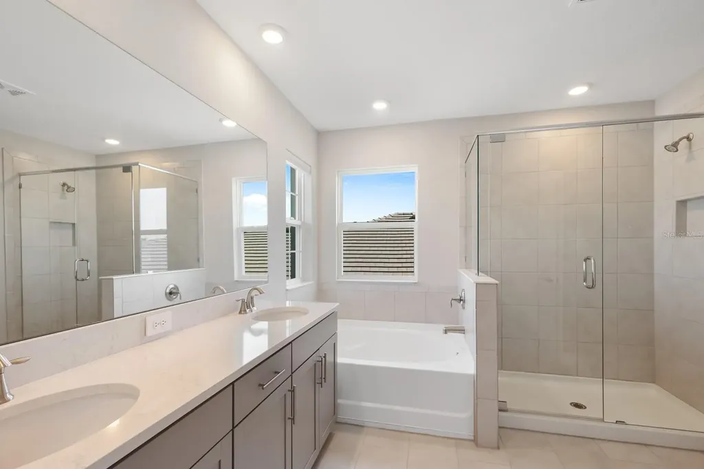 4322 Silo Port Court Bradenton FL 34211