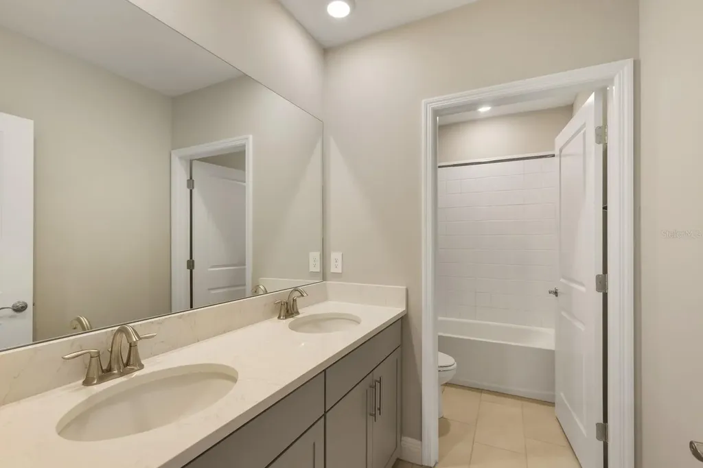 4322 Silo Port Court Bradenton FL 34211
