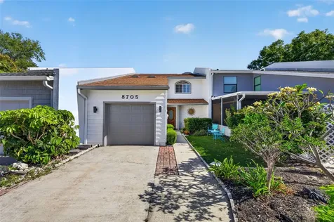 8705 Bay Pointe Drive Tampa FL 33615