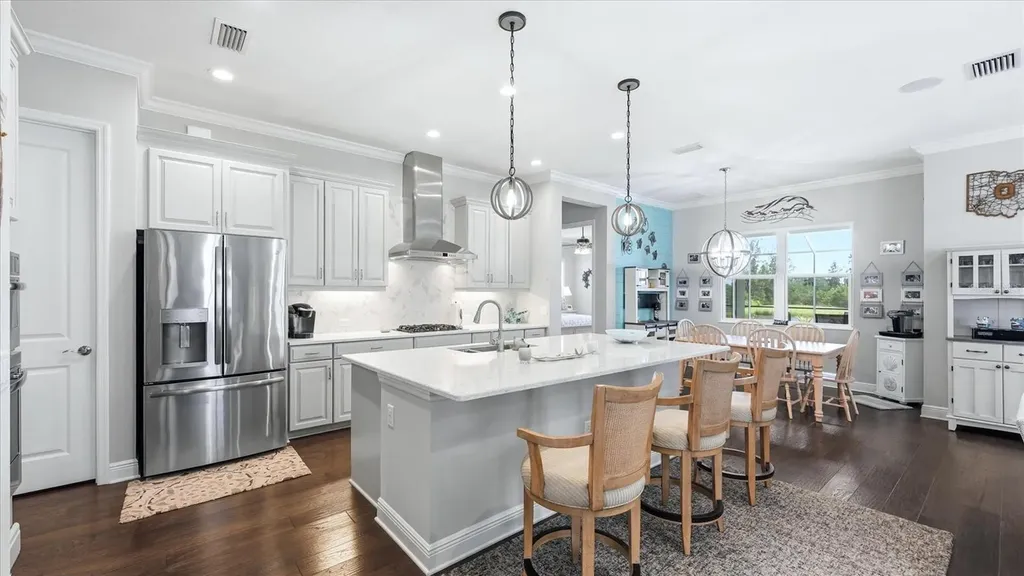 519 Wildlife Glen Bradenton FL 34209