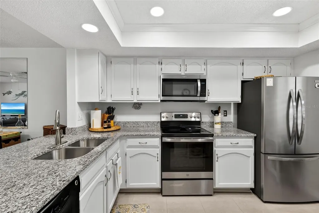305 Mission Trail W Venice FL 34285
