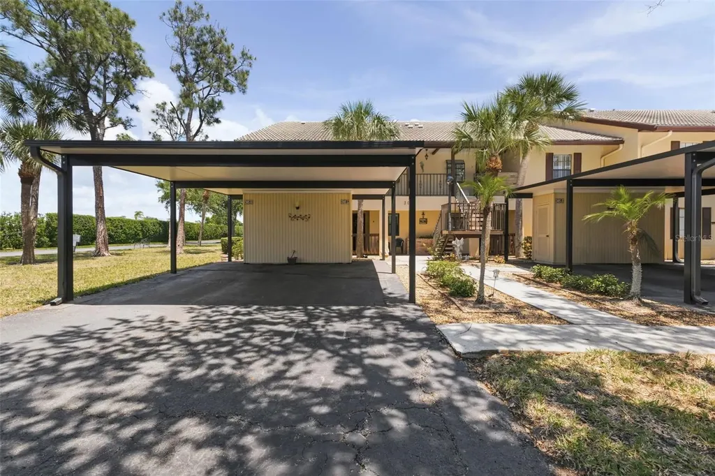 305 Mission Trail W Venice FL 34285