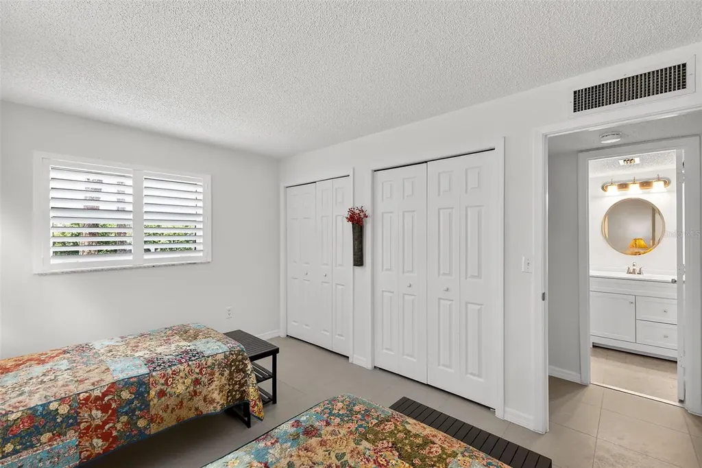 305 Mission Trail W Venice FL 34285