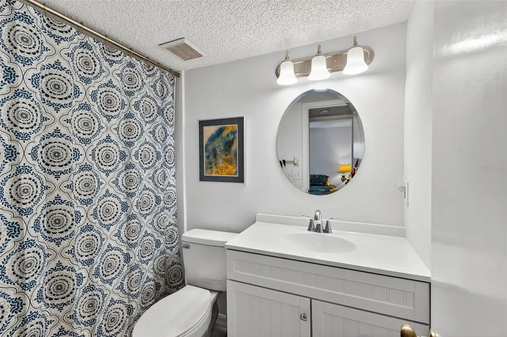 305 Mission Trail W Venice FL 34285