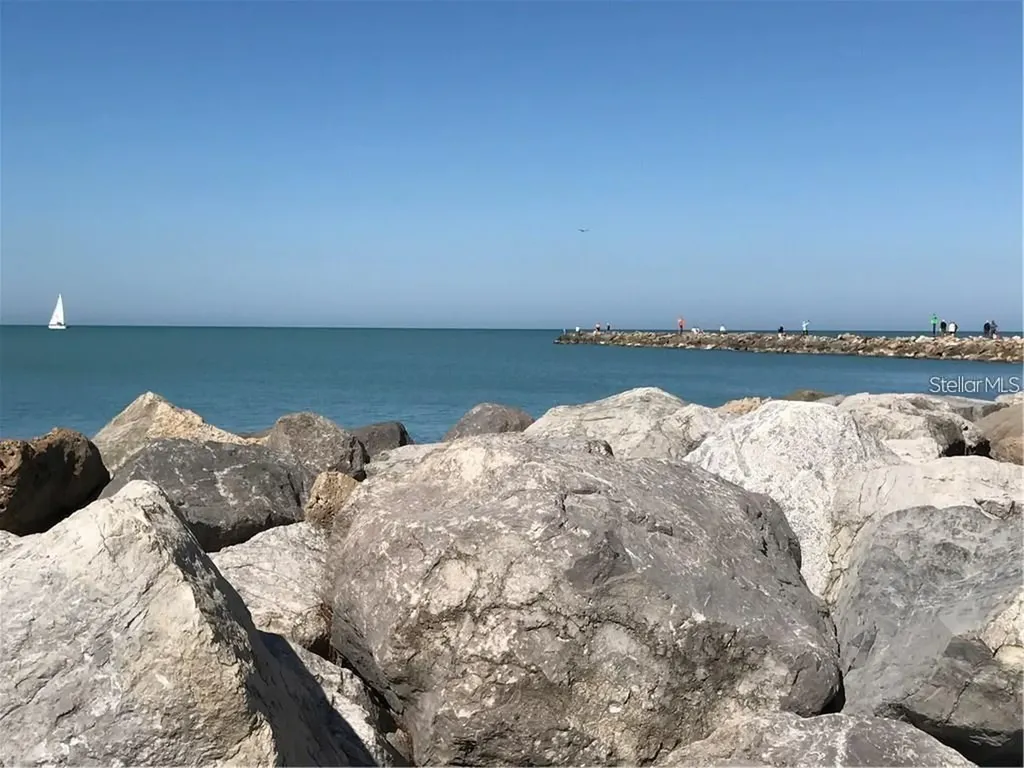 305 Mission Trail W Venice FL 34285