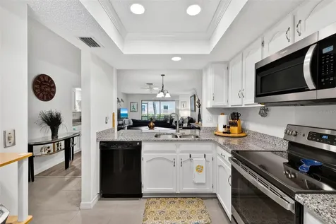 305 Mission Trail W Venice FL 34285