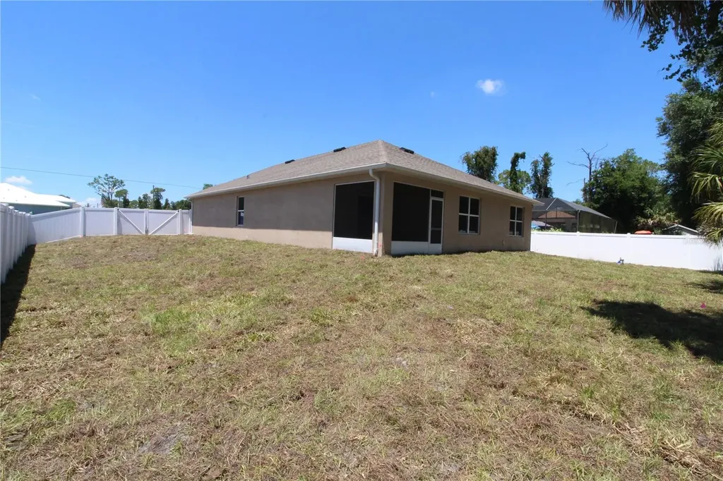 3702 Lookout Lane North Port FL 34288