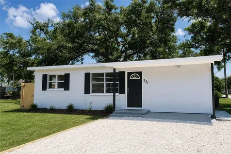 821 14th Avenue NW Largo FL 33770