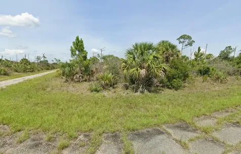 Lot 7 Nosegay Street North Port FL 34288