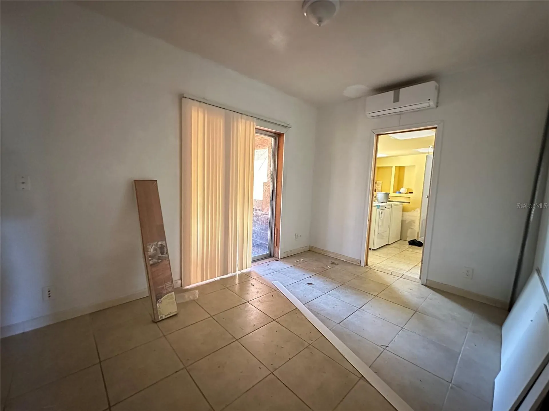 921 E 121st Avenue Tampa FL 33612