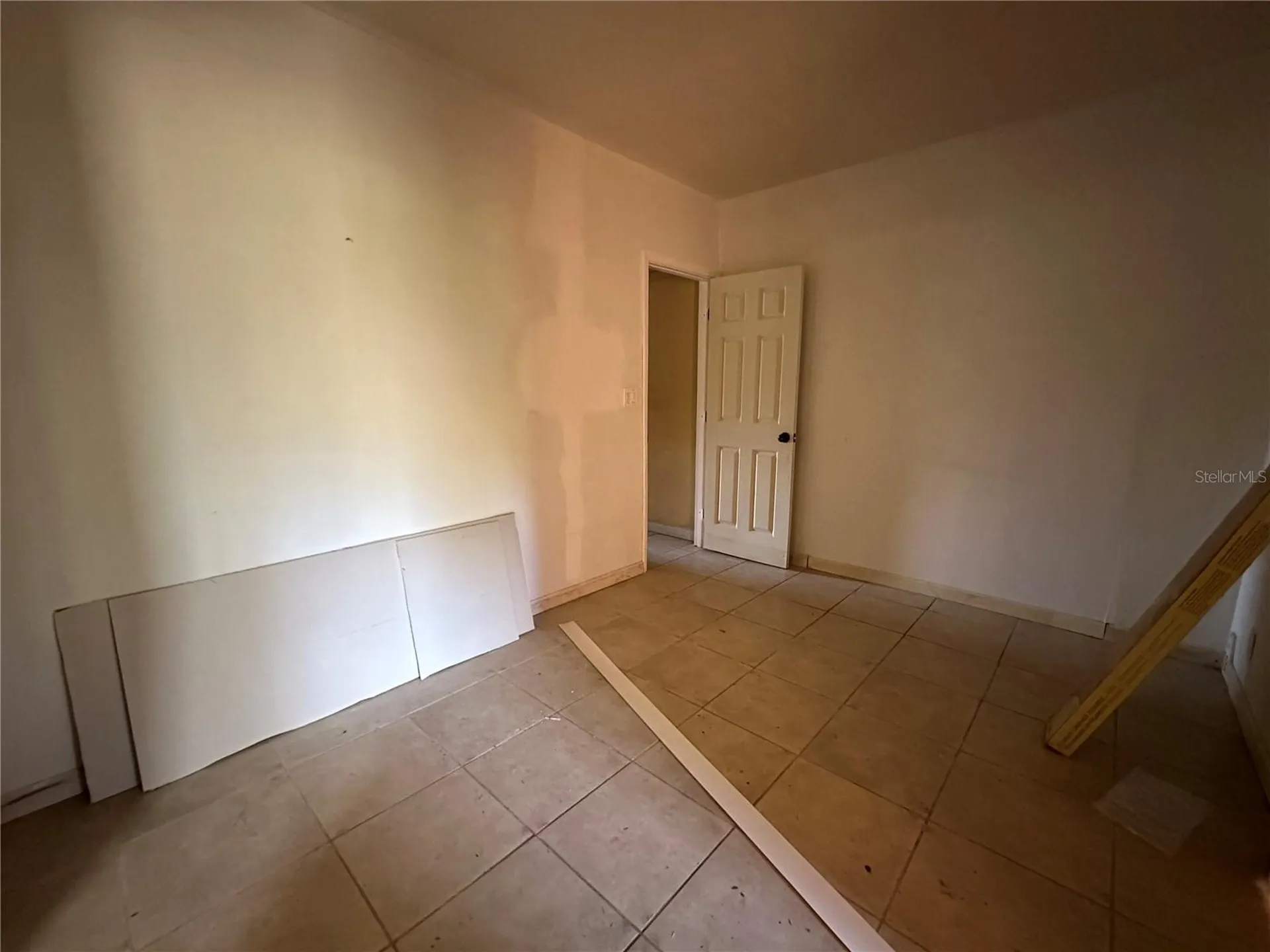 921 E 121st Avenue Tampa FL 33612