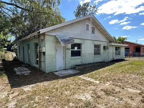 921 E 121st Avenue Tampa FL 33612