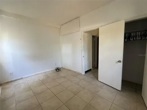 921 E 121st Avenue Tampa FL 33612