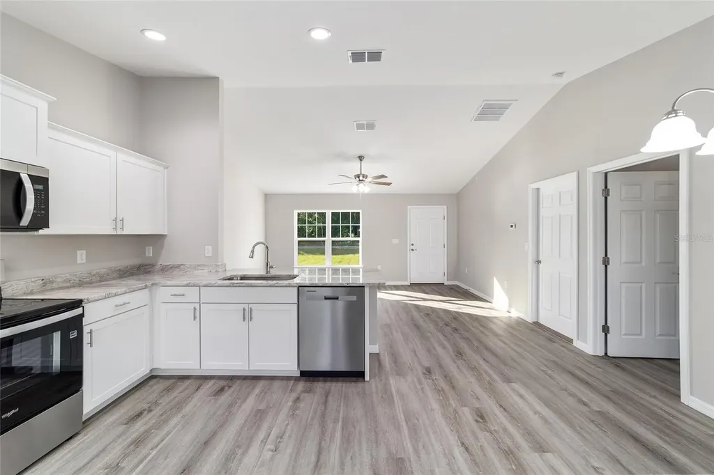 32 Olive Circle Loop Ocala FL 34472
